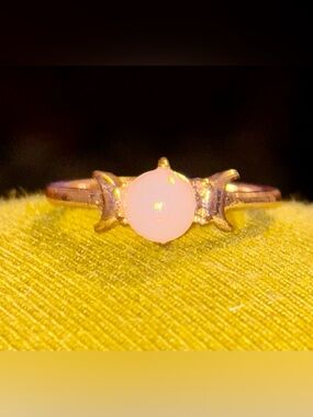 Delicate Pink possible Opal Round Solitaire Ring - golden rose size 7